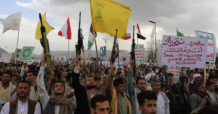 Iran-backed fighters in Yemen and Iraq are joining forces to threaten the Gulf, officials say