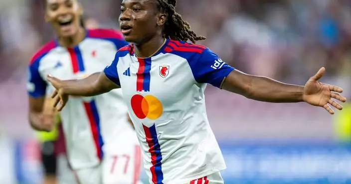 Title holder Barcelona scores 5, OL Lyonnes hits 8 in wins to open Women's Champions League