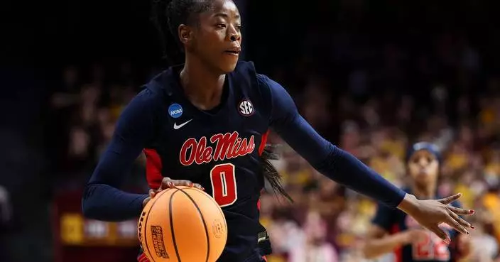 Auburn guard Sira Thienou to miss the season after tearing a knee ligament while training
