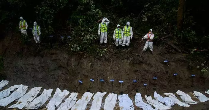 Some missing tourists make contact as Nepal flood death toll tops 1,100