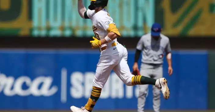 Henry Bolte's homer in the 4th inning helps Athletics beat Blue Jays 2-0