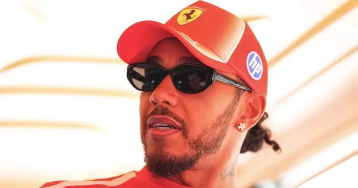 Lewis Hamilton denies he's sought to replace any staff at Ferrari as his F1 title bid fades