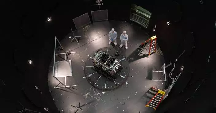 Rescue satellite gets close to NASA's doomed telescope, even if it can't save it