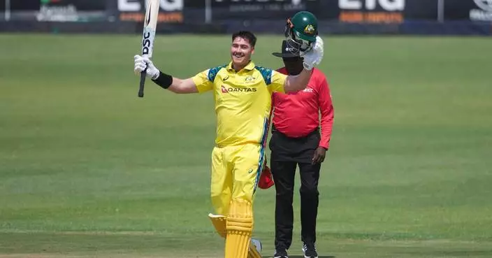 Renshaw and Ellis star in Australia's 59-run win over Zimbabwe in 1st ODI