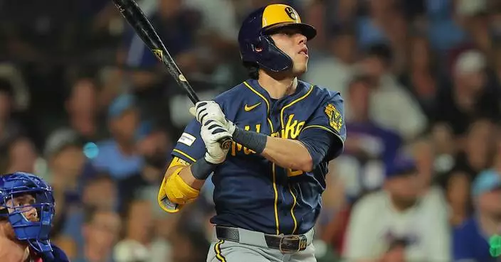 Christian Yelich and Joey Ortiz homer as the Brewers beat the Cubs 9-4