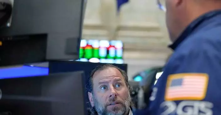 Asian shares trade mixed as oil prices rise