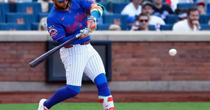 Bo Bichette hits 3-run homer in 8th inning as Mets rally past Giants 4-2
