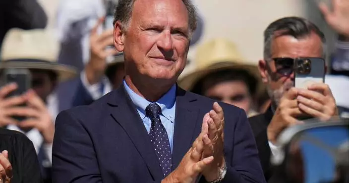 Alito steps aside in a major climate case after scrutiny over oil stock holdings