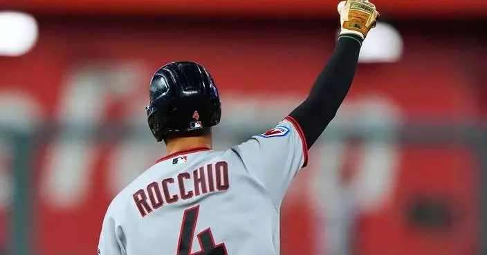 Guardians clinch their 3rd straight AL Central crown with an 11-5 win over the Royals