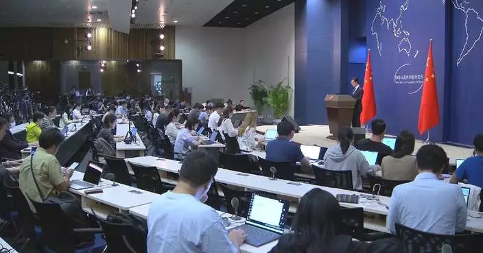 China sends third batch of emergency relief supplies to Nepal: spokesman