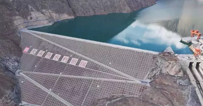 Major water conservancy project in Xinjiang begins power generation