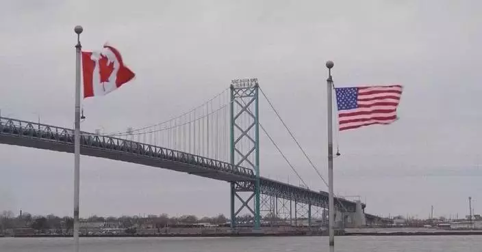 US ban on almost 1 bln USD in Canadian imports takes effect
