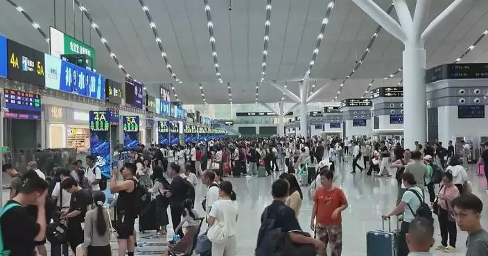 National Day holiday sees double-digit rise in int'l flight bookings