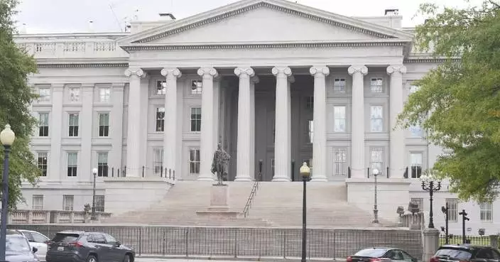 US 30-year Treasury bond yield hits highest level since June 2002