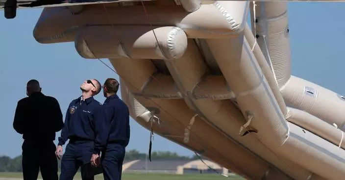 Trump's trip to GOP soiree in Texas is briefly delayed after Air Force One's emergency slide deploys