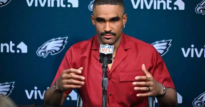 Eagles’ Jalen Hurts answers his critics again with a game-winning drive against the Titans