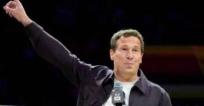 Suns owner Mat Ishbia says mortgage company woes will have no effect on basketball