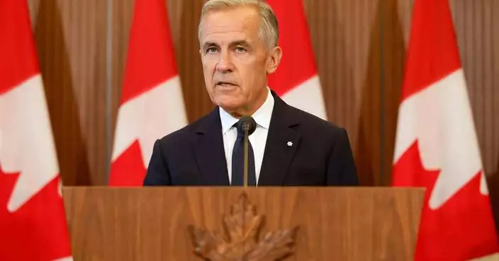 FACT FOCUS: Trump claims US banks cannot operate in Canada. That's not true