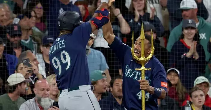 Lazaro Montes has memorable debut with homer, 2 RBIs as Mariners end skid with 9-6 win over Red Sox