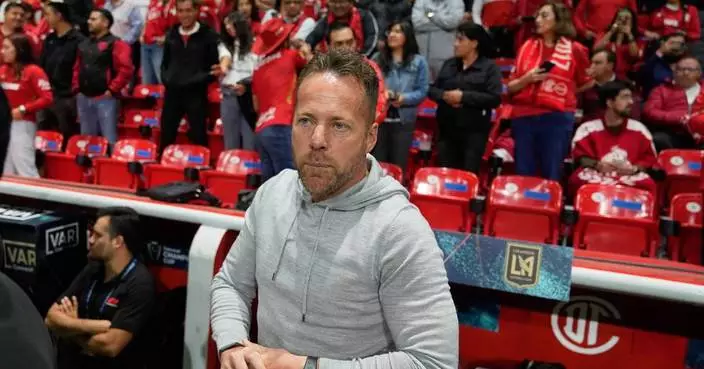 LAFC fires coach Marc Dos Santos late in his disappointing 1st season in charge