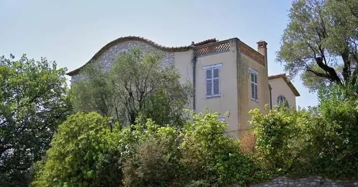 Gold, gems and Renoir: France's museums grapple with a wave of smash-and-grab thefts