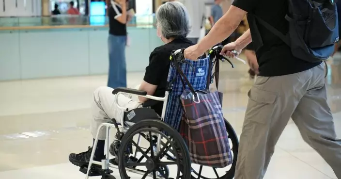 Lingnan Study Finds Grandchildren's Care for Grandparents Eases Parents' Burden, with Foreign Domestic Helpers Possibly Weakening Traditional Family Bonds