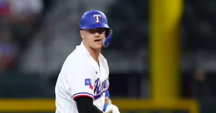 Rangers lose Josh Jung to fractured bone in right hand