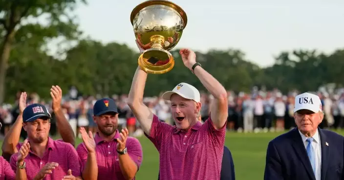 Americans rally in singles to win the Presidents Cup for the 11th straight time
