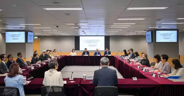 Civil Service Leaders Brief ASBs on Hong Kong's First Five-Year Plan and Future Developments