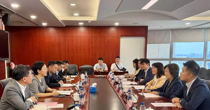 Secretary for Education Discusses Hong Kong-Mainland Education Cooperation During Shanghai Visit