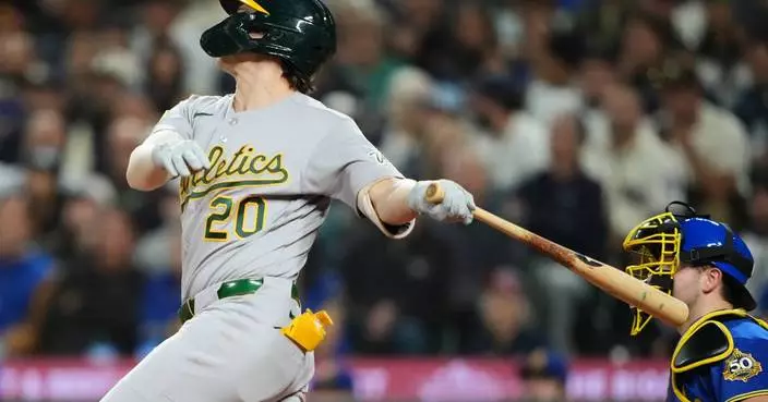 Athletics hit 4 home runs in 3rd inning of 7-6 victory over Mariners