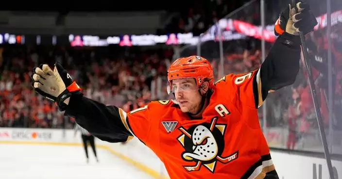 Top hockey players are cashing in on rising NHL revenues after a summer spending spree