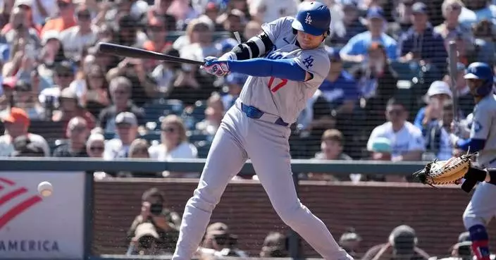 Call's RBI double, Pages' 3-run HR in 10th lift Dodgers to win No. 100, 5-1 over Giants