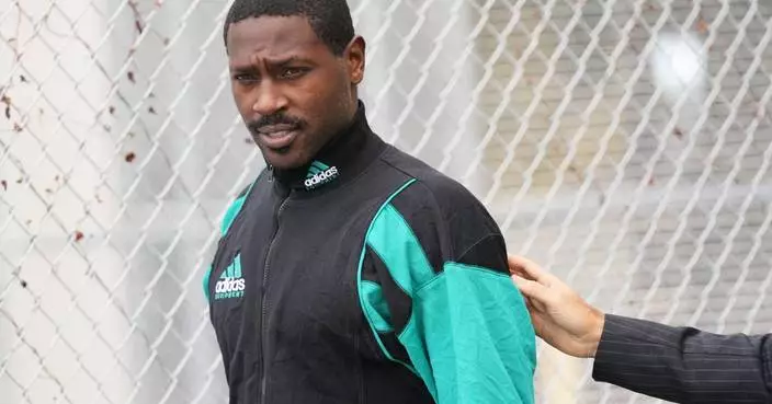 Ex-NFL star Antonio Brown set to appear in Miami court for expected plea agreement