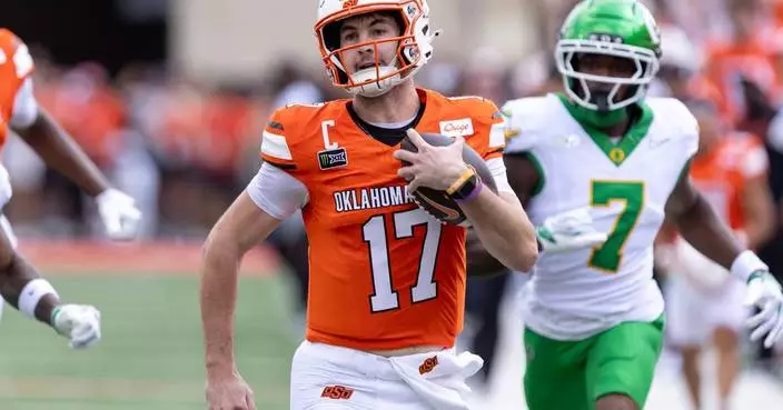 Oklahoma State knocks off No. 6 Oregon 39-31 for first major upset of the season