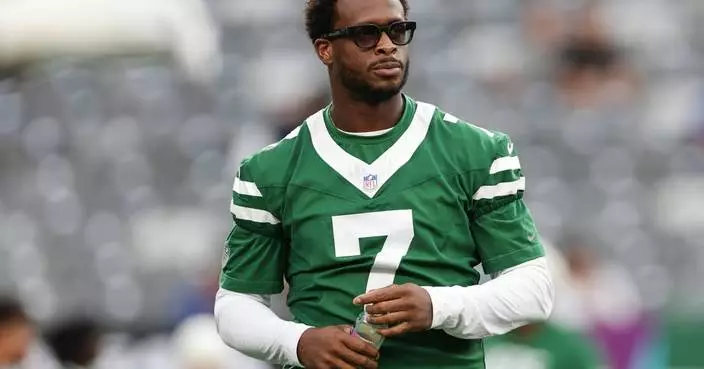 Geno Smith is a symbol of redemption in his improbable Jets return. He says being back is an 'honor'