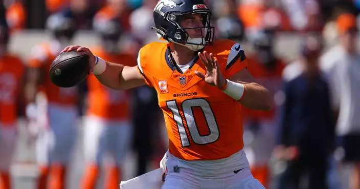 Jaylen Waddle’s quiet Denver debut flips into a 138-yard day in a Broncos' 20-13 comeback over Jags