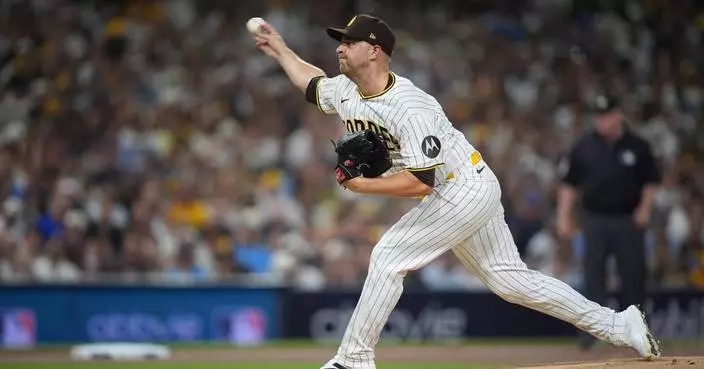 Padres' Michael King throws 6 no-hit innings in playoff opener against the Cubs