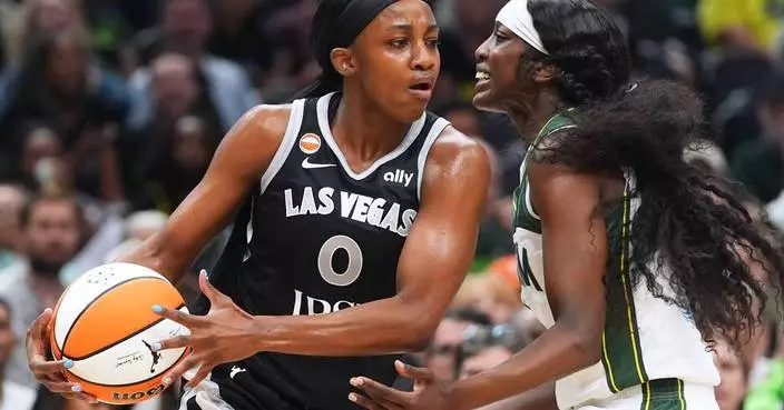 Young ties WNBA record with 22-point quarter, Aces beat Storm 114-77