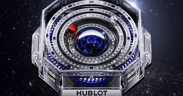 MP-14 ORIGIN BY JEFF KOONS - KOONS × HUBLOT: TWO UNIVERSES BUILT ON TRANSFORMATION