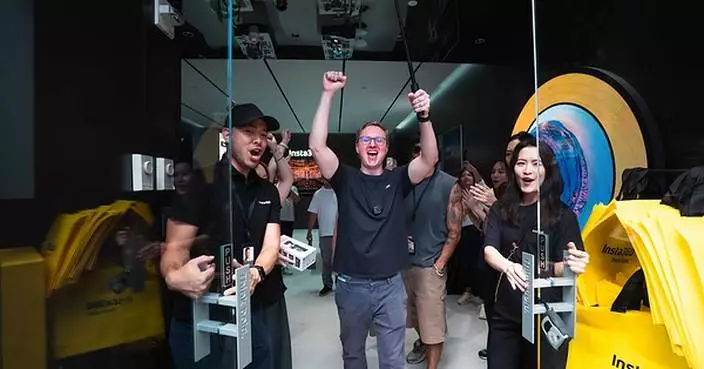 Insta360 Opens First Flagship Store Outside Asia In New York's Times Square Amid Global Retail Expansion