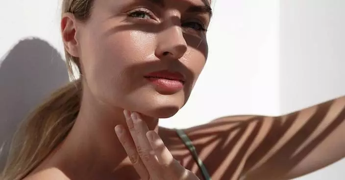 Mecca and Sephora Among Beauty Retail Giants Outpaced by Online Marketplaces