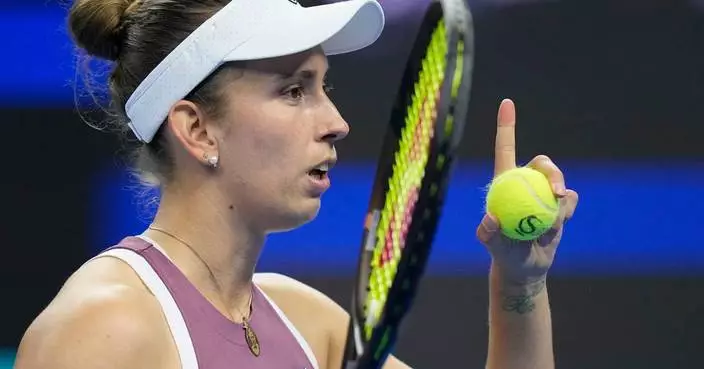 Swiatek defeats Frech 6-2, 6-1 to reach the final 16 at the WTA's Wuhan Open