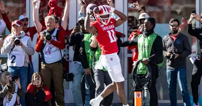 No. 4 Ohio State holds off No. 5 Indiana for 19-15 victory but loses QB Julian Sayin to injury