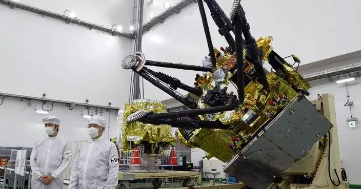 Japan to launch spacecraft on a mission to get samples from a Martian moon