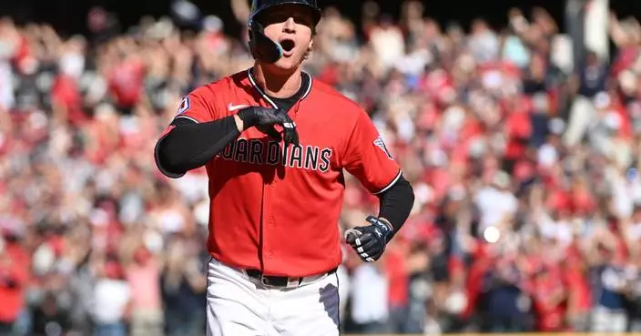 Halpin’s go-ahead homer flips Game 3 as Guardians beat Rays 3-2 for 2-1 AL Championship Series lead