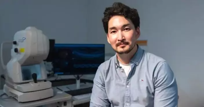 Kazakh Ophthalmologist Builds a “Golden Decade” in Hong Kong, Realizing Dream of Research and Entrepreneurship