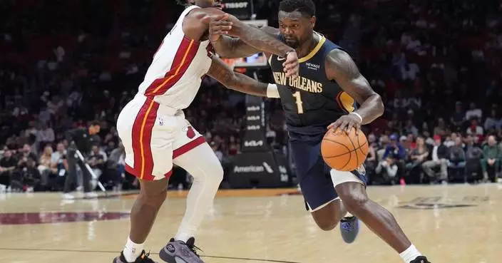 Pelicans banking on better health and a new coaching staff to improve their unchanged core
