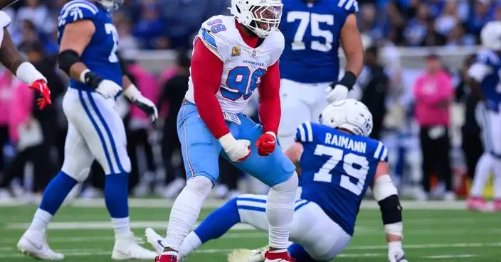 As NFL trade deadline nears, several teams are clear sellers and others have 2 weeks to decide