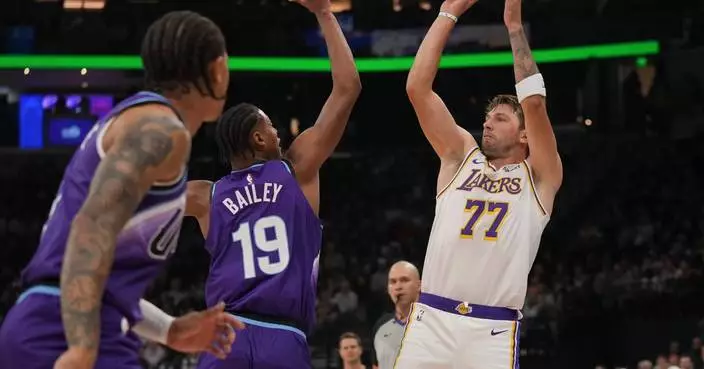 Luka Doncic scores NBA season-high 52 points in the Lakers' victory over the Jazz